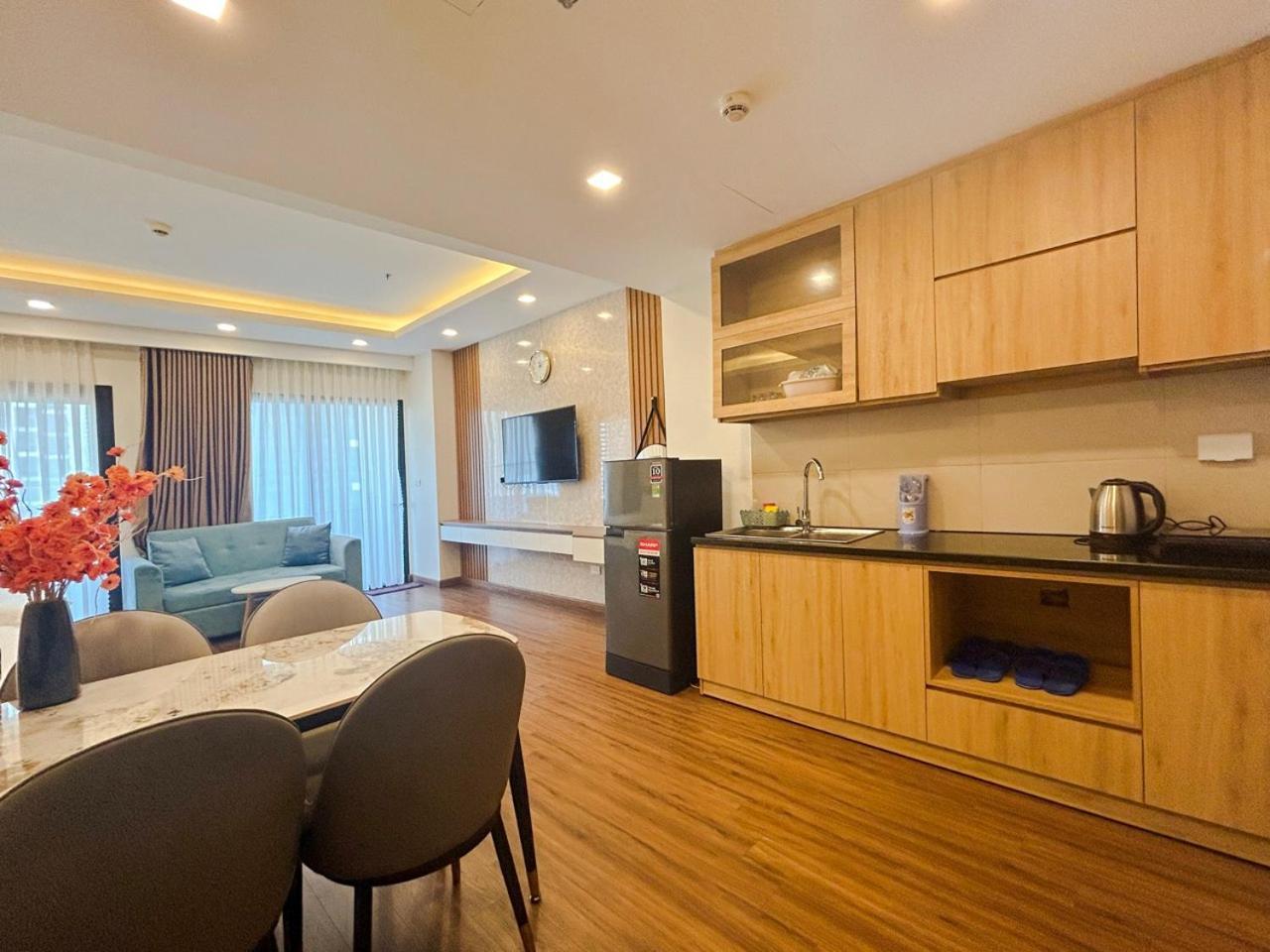 Flc Sea Tower Quy Nhon Seaview Condotel Exterior photo