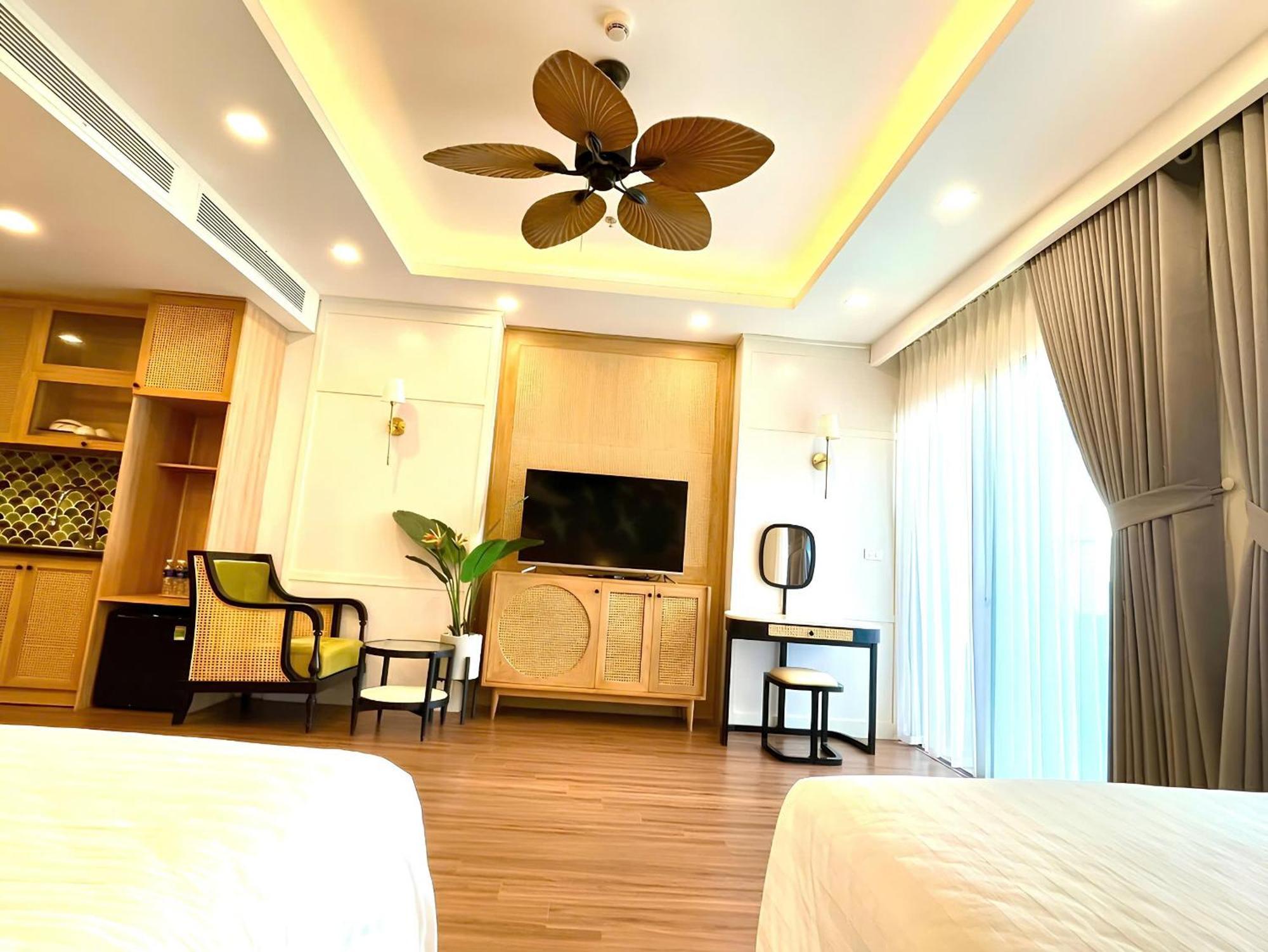 Flc Sea Tower Quy Nhon Seaview Condotel Exterior photo