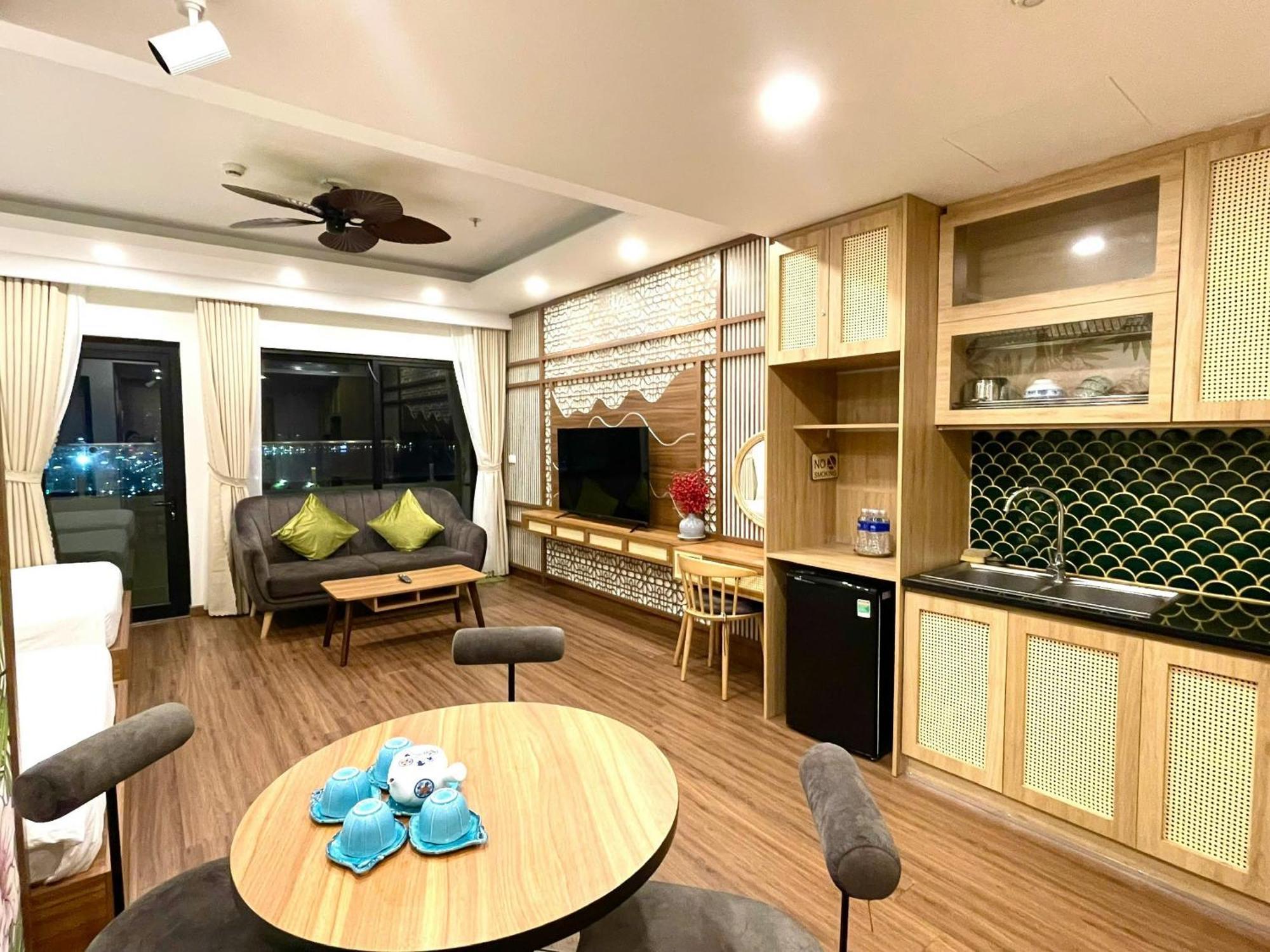 Flc Sea Tower Quy Nhon Seaview Condotel Exterior photo